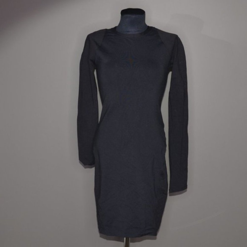 Lululemon  &go Where-To Black Long Sleeve Dress Sz 2 - Picture 3 of 8